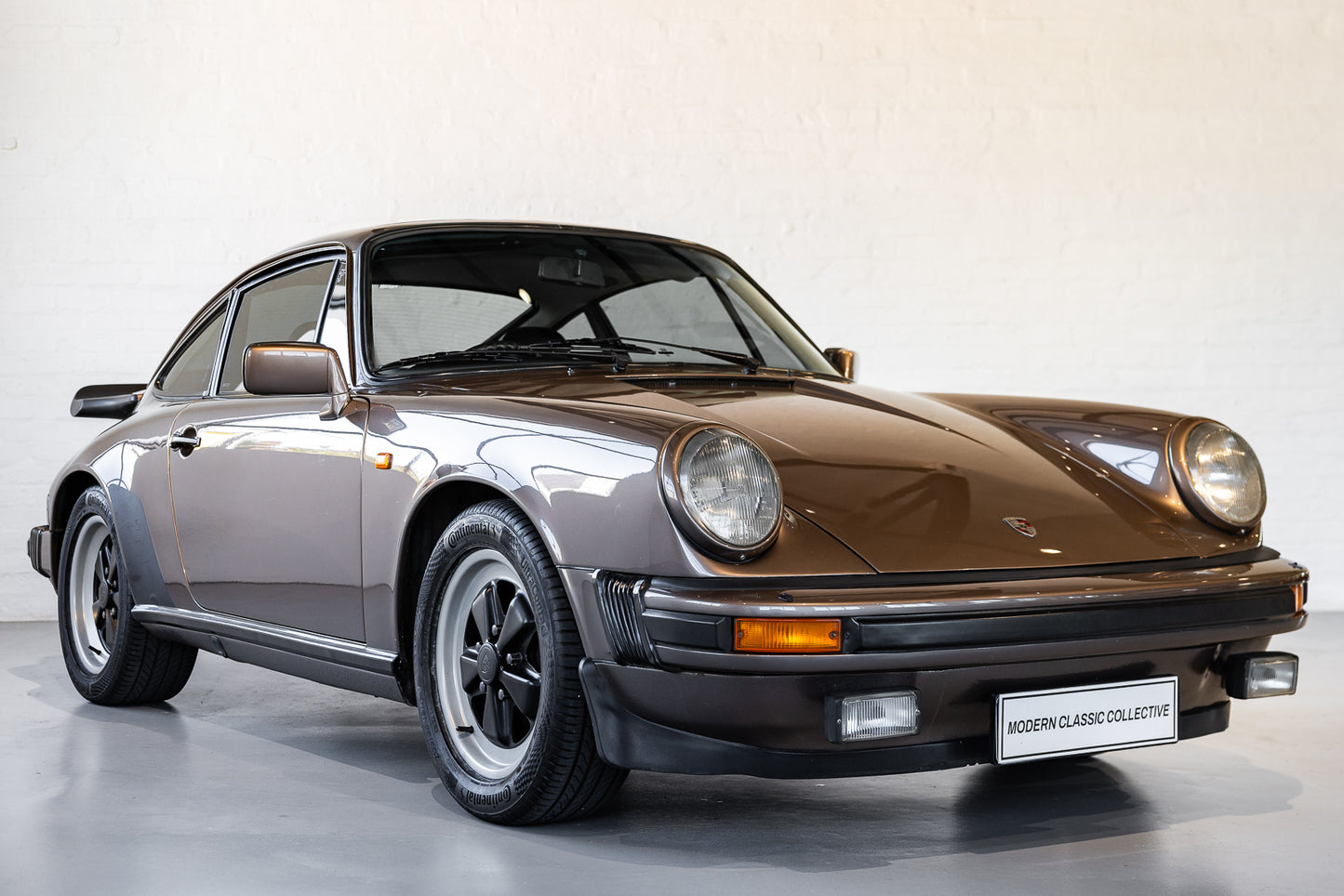 1983 Porsche 911 SC Coupe - 383 600kms