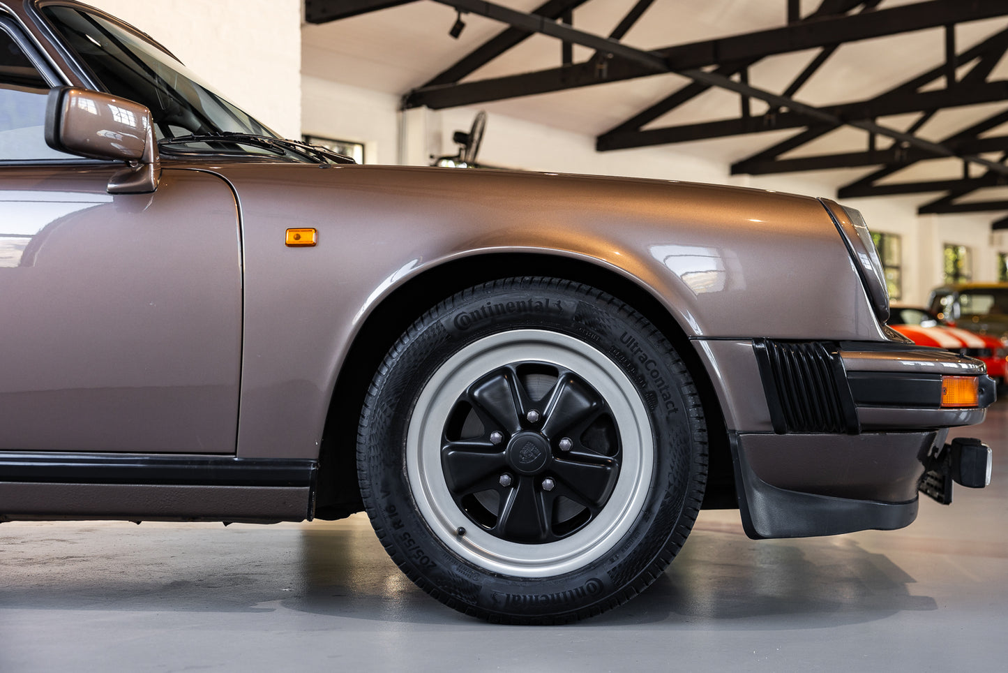 1983 Porsche 911 SC Coupe - 383 600kms