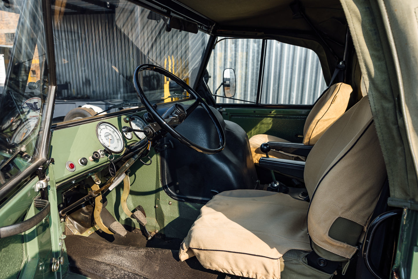 1979 Mercedes Unimog 406 Convertible- 11 123 kms showing