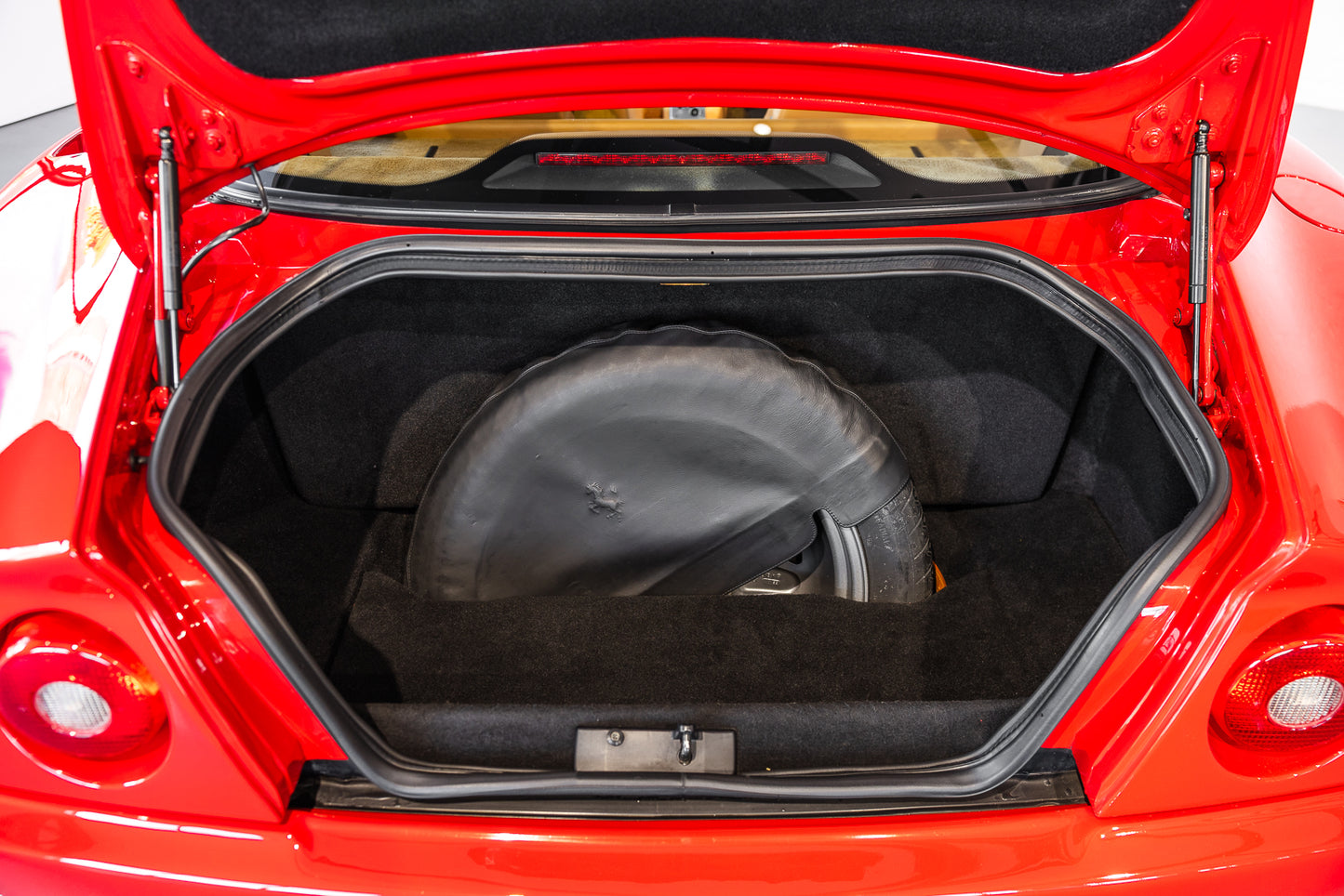 2002 Ferrari 575M Maranello - 64 510kms
