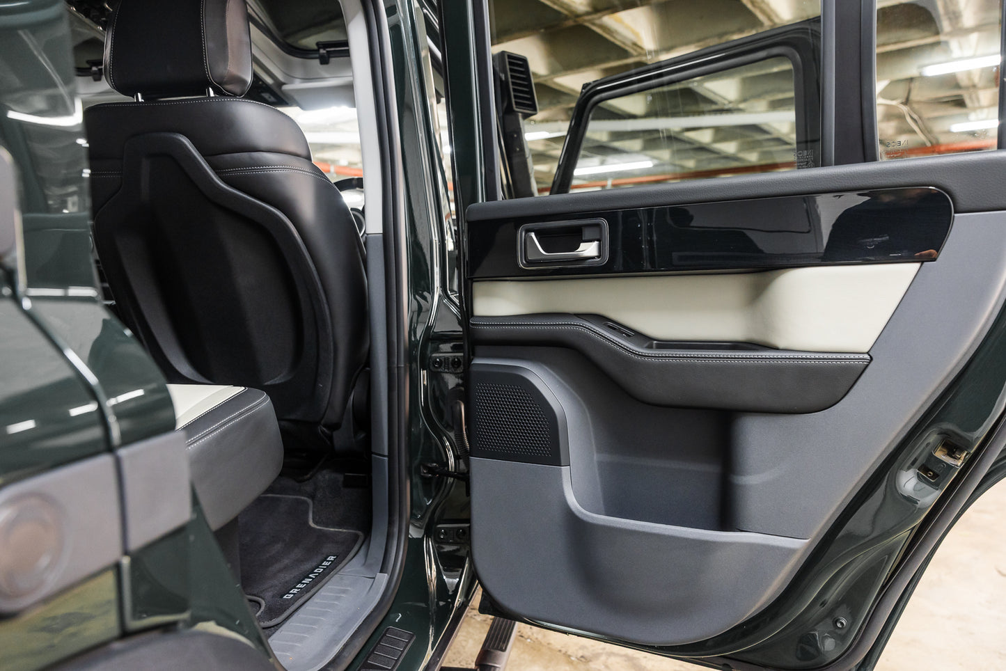 2024 Ineos Grenadier Wagon Fieldmaster Edition - 22 500 kms