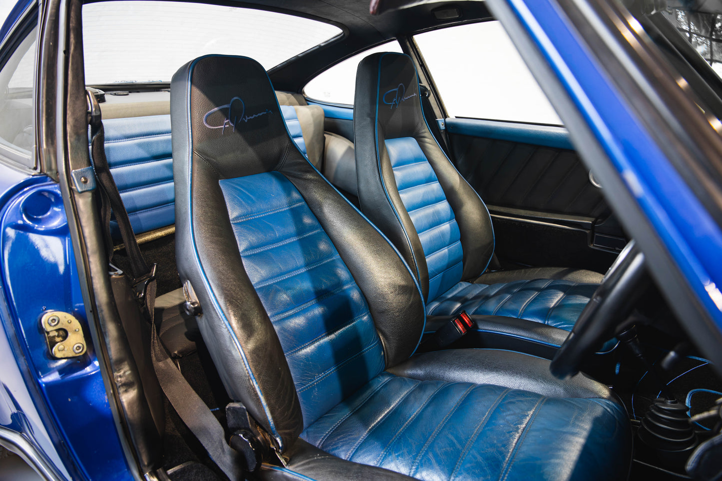 1982 Porsche 911 SC RHD - 70 287kms showing