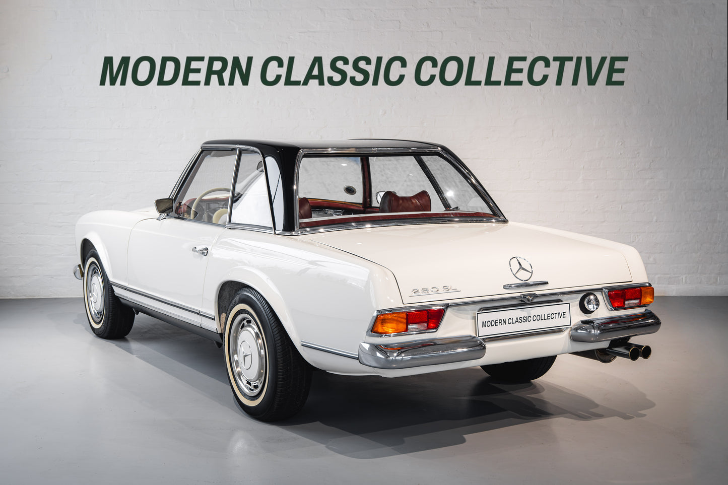 1970 Mercedes Pagoda 280SL - LHD - Manual - 42 542kms showing